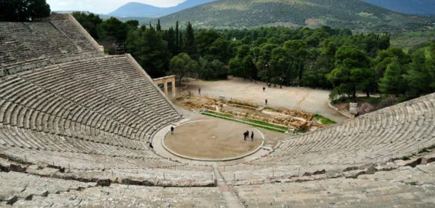 epidauro-antiguo-teatro-770×368